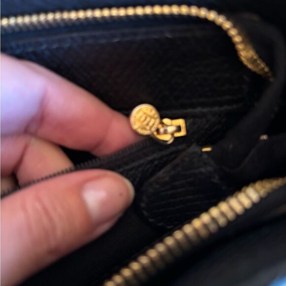 Authentic Fendi clutch - Picture 9 of 10